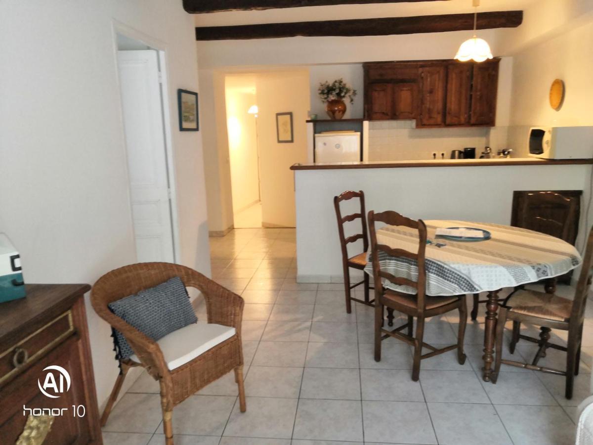 Appartement Au Coeur De Cassis Avec Jardin Extérieur photo